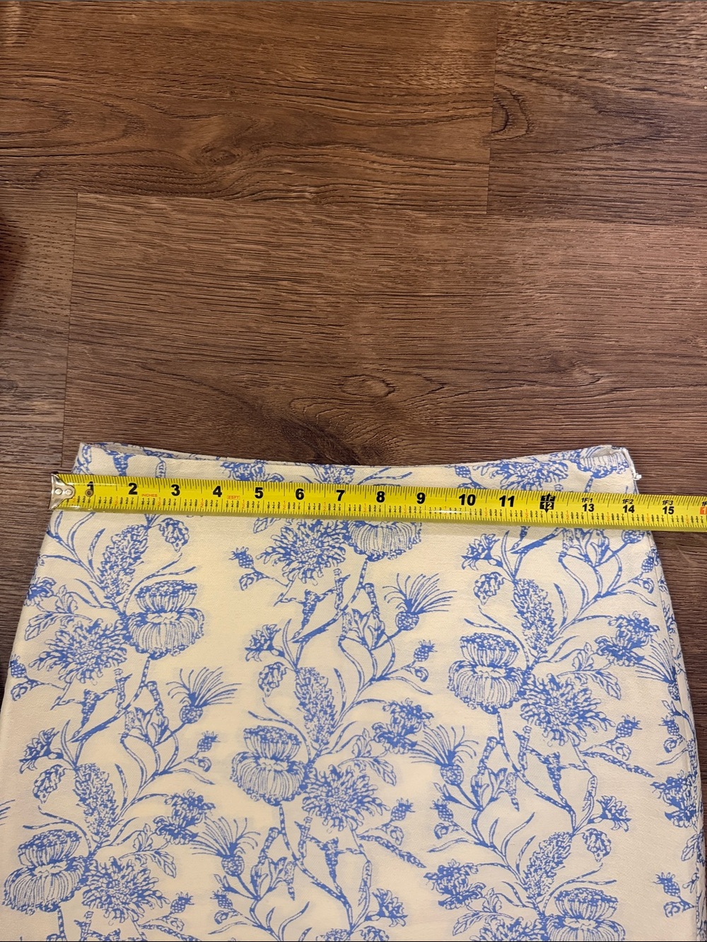 Commense Cream and Blue Floral Two-Piece Skirt Set NWT Size Small - Picture 6 of 9